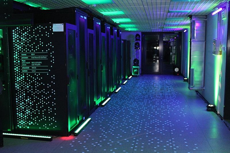  Klaster Bem – nowy superkomputer na Politechnice