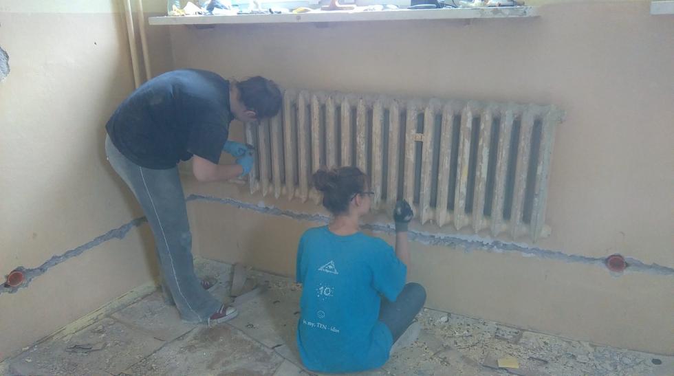 Studenci PWr remontują dom marzeń