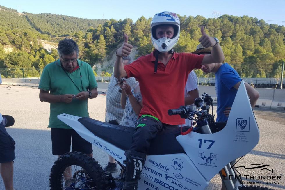 Motocykl elektryczny z PWr doceniony w Hiszpanii