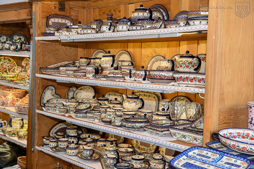 Na bolesławieckim rynku trwają największe targi ceramiki – Bolesławieckie Święto Ceramiki  