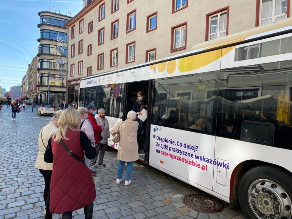 Przystanek: badanie pamięci. Specjalny autobus stanie pod szpitalem przy Borowskiej