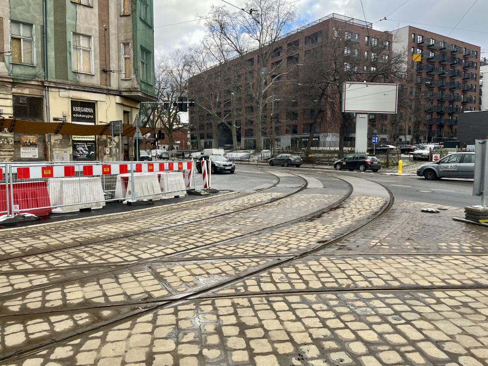 MPK Wrocław rozpoczyna kolejny remont - skrzyżowanie ulic Pułaskiego i Małachowskiego – zobacz rozkłady i zmiany
